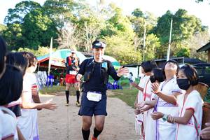 BIB: 2411
                            <button type="button" onclick="openModal(18979916)" class="btn btn-primary btn-sm float-right btn-popup" data-toggle="modal" data-target=".modal-high-quality">
                        <i class="fas fa-shopping-cart"></i> Add to Cart
                    </button>
                                            <button type="button" onclick="isThisMe(18979916, true)" class="btn btn-success btn-sm float-right btn-popup btn-isme hidden" data-toggle="tooltip" data-placement="bottom" title="นี่คือรูปของคุณใช่ไหม คลิกที่นี่เพื่อเอาเข้าอัลบั้ม">
                        <i class="fas fa-plus"></i> Add to album
                    </button>
                    <button type="button" onclick="isThisMe(18979916, false)" class="btn btn-warning btn-sm float-right btn-popup btn-isnotme hidden">
                        <i class="fas fa-ban"></i> Remove from album
                    </button>